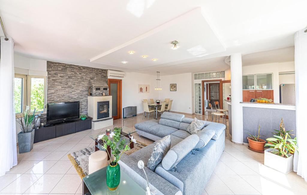 Luksuzna Villa Sa Privatnim Unutarnjim Bazenom Villa Garden Podstrana Luaran gambar
