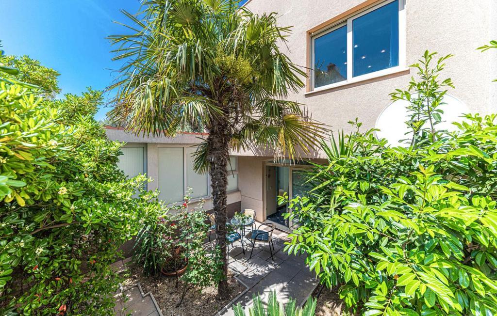 Luksuzna Villa Sa Privatnim Unutarnjim Bazenom Villa Garden Podstrana Luaran gambar